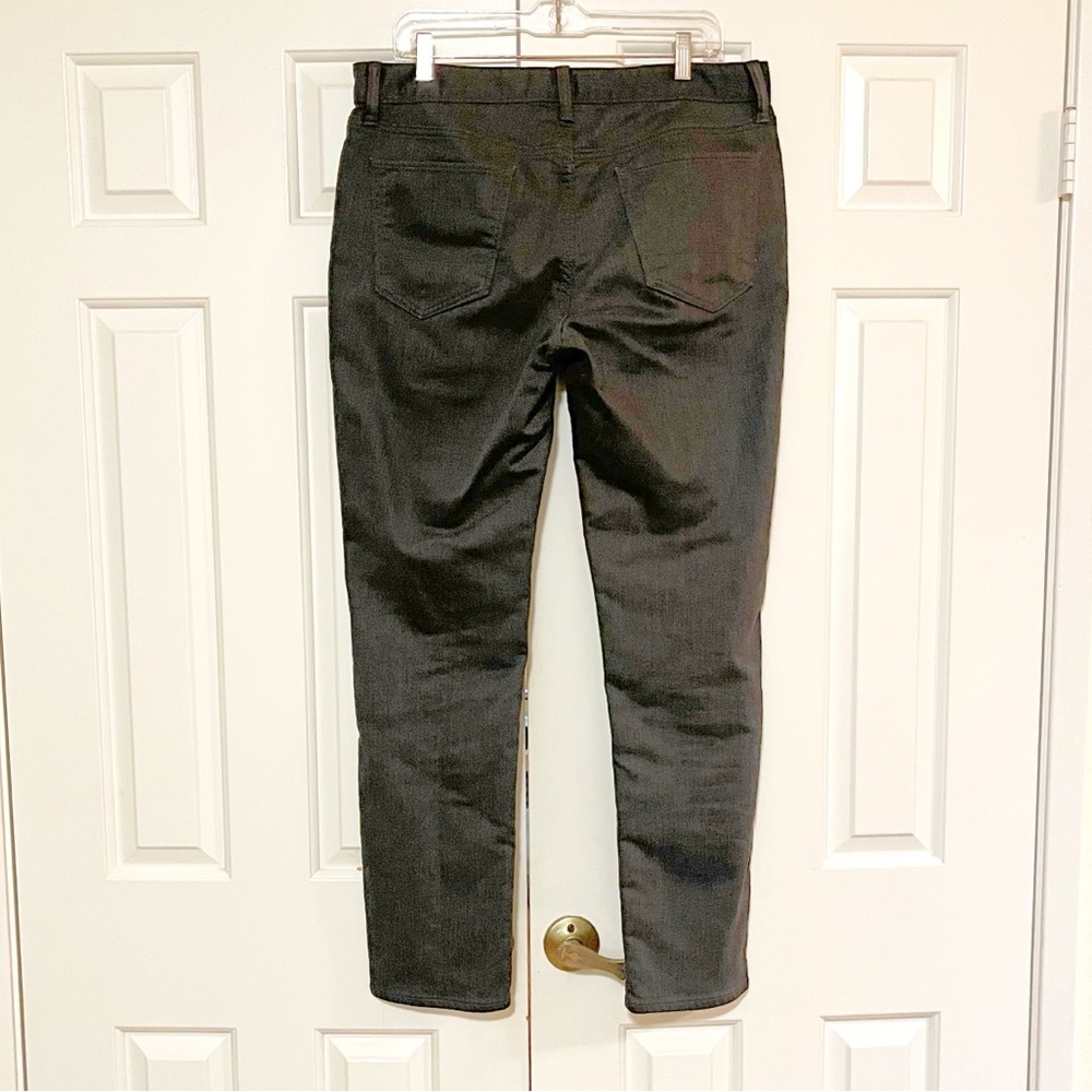 Banana Republic Men's Charcoal Gray Slim Travel Jean. Size 34 Waist X 32 Length - Picture 10 of 16